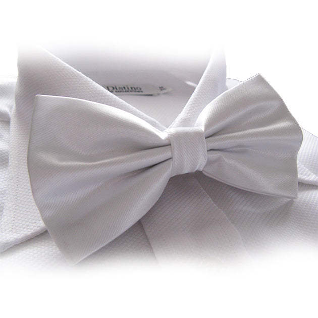 WHITE BOW TIE